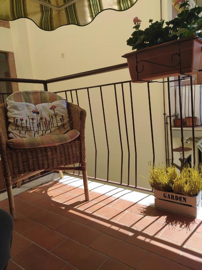 Casa Dina Διαμέρισμα Σαν Τζιμινιάνο Εξωτερικό φωτογραφία
