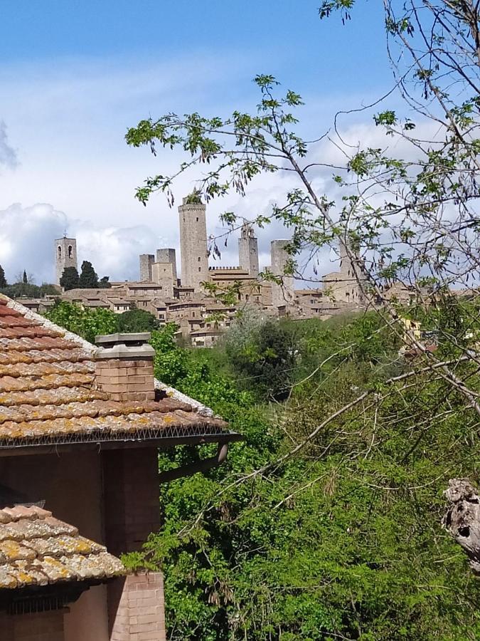 Casa Dina Διαμέρισμα Σαν Τζιμινιάνο Εξωτερικό φωτογραφία